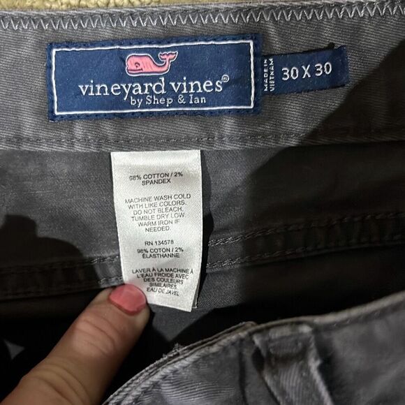 Vineyard Vines by Shep and Ian Men’s 30 x 30 Black Washed Jeans - Picture 3 of 10